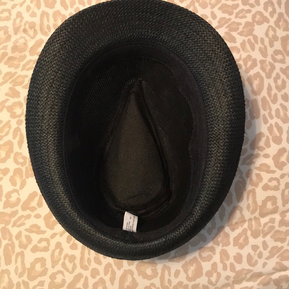 Fedora - Picture 5 of 5